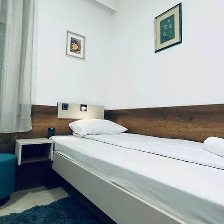 Kollar D Guest House - Prenociste Rooms Σουμπότικα Εξωτερικό φωτογραφία