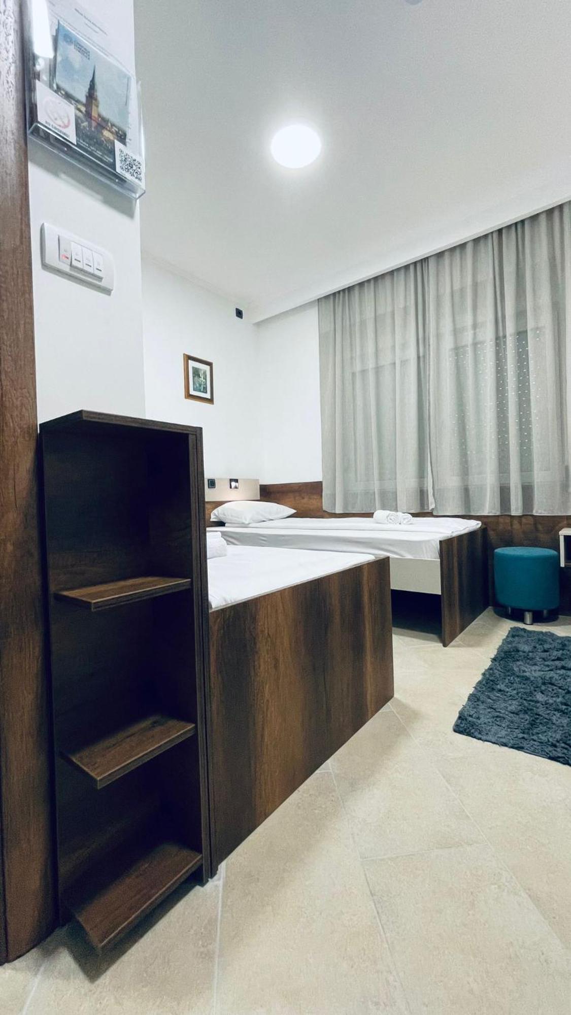 Kollar D - Prenociste Apartment Subotica