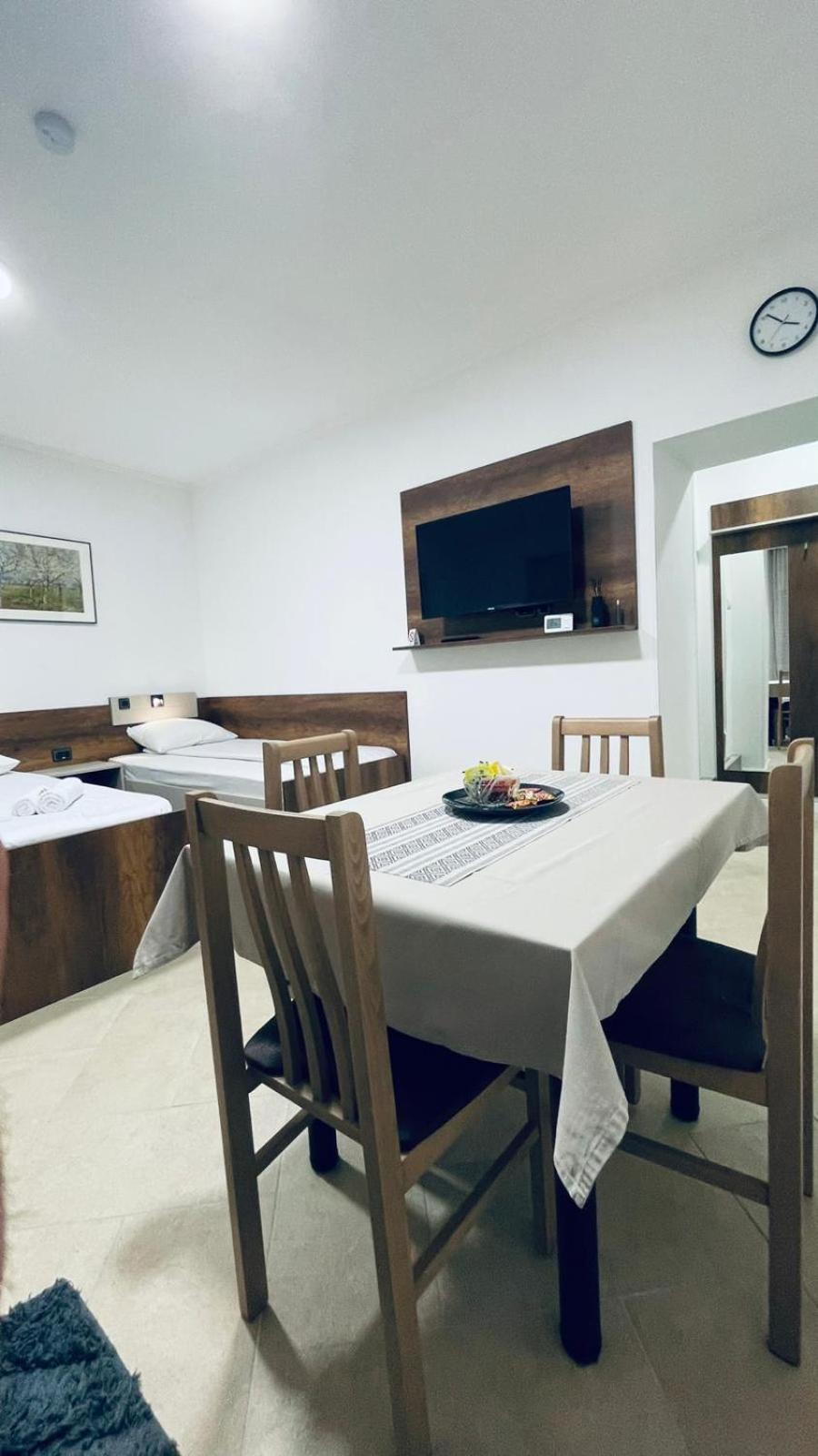 Kollar D - Prenociste Apartment Subotica